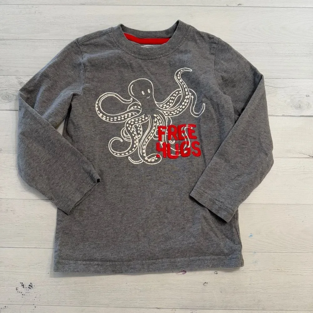 Gymboree boys free hugs octopus Valentine's Day shirt 4T